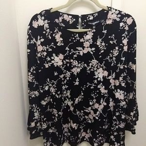 Karl Lagerfeld Paris 3/4 sleeve floral blouse NEW